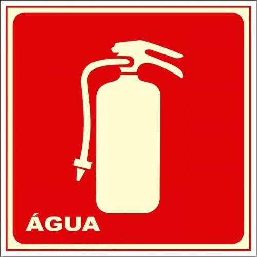 PLACA EXTINTOR AP 15X20 EM PVC 2MM NBR 13434 FOTOLU. AUTO EXTINGUIVEL